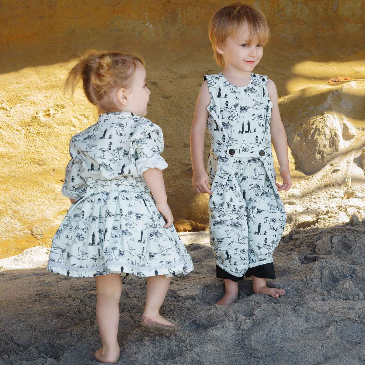 Baby Jumpsuit Plissiert Vintage-Print – Toile de Jouy Mint | Infantium Victoria
