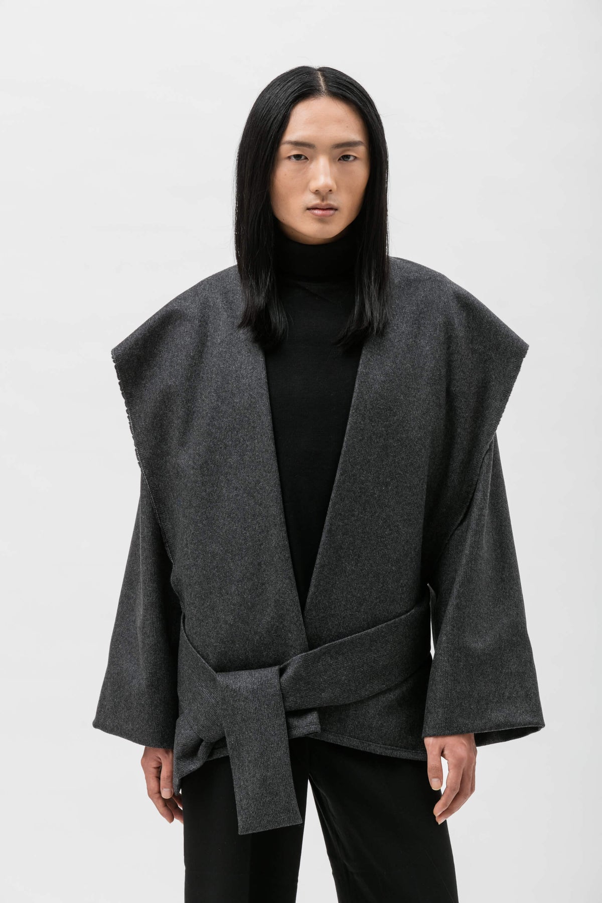 CHIARA Kurze Jacke Grau | Zero-Waste | Handgefertigt in Italien | ZEROBARRACENTO