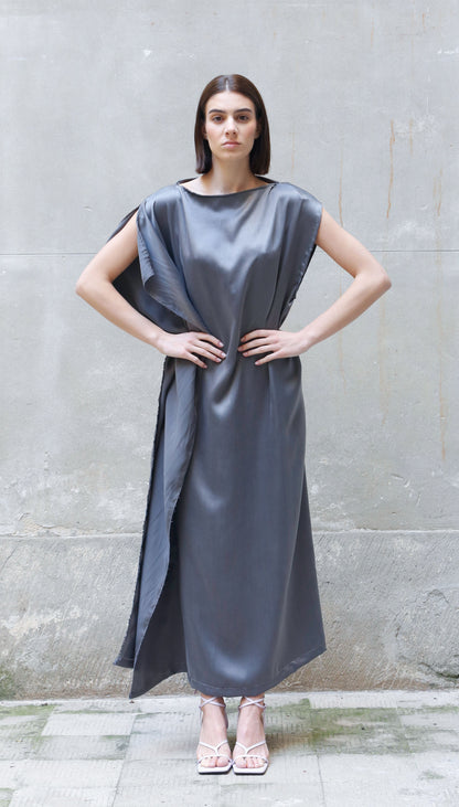 Ärmelloses Bemberg-Maxikleid mit Drapierung | Grau &amp; Schwarz | Zero-Waste | ZEROBARRACENTO