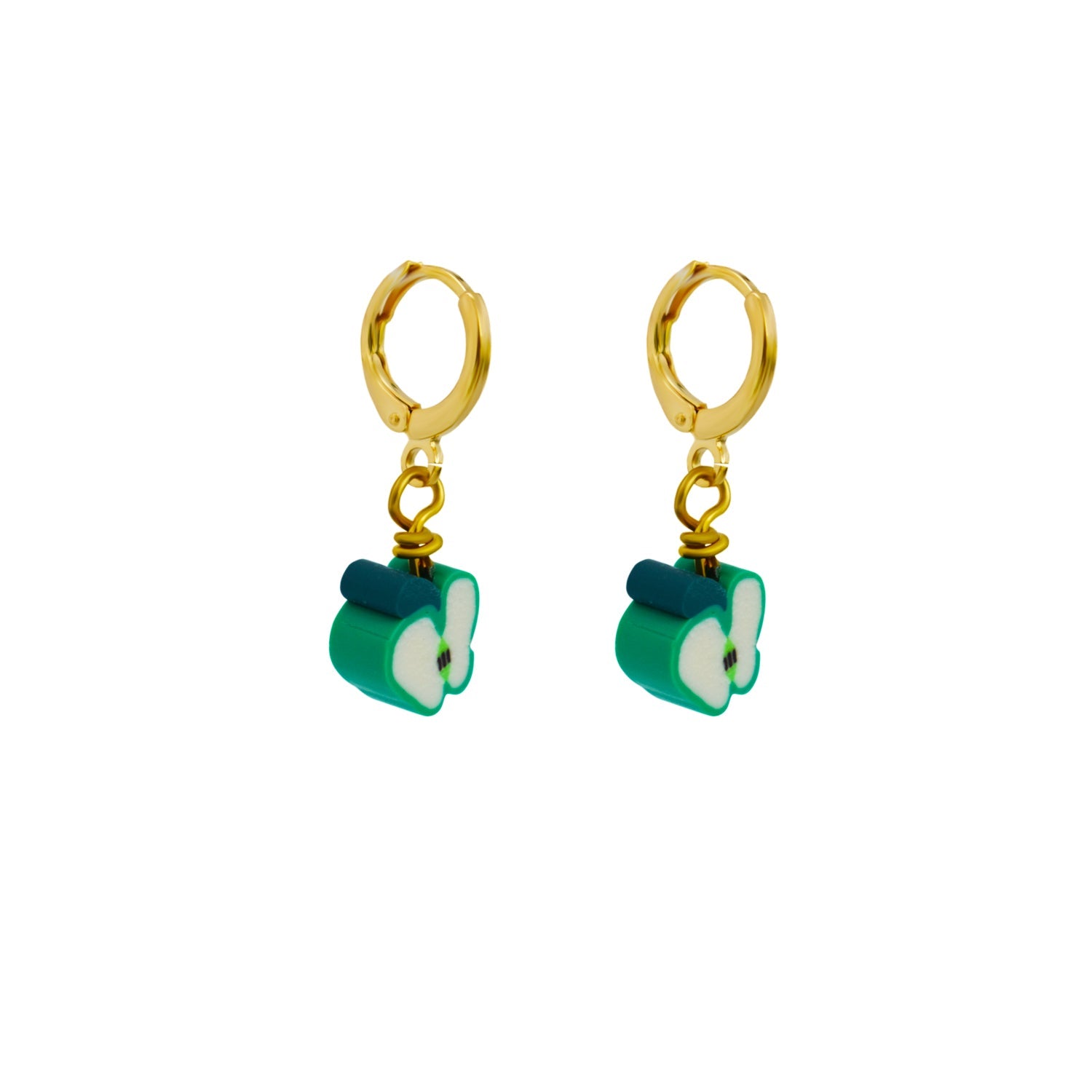Grüner Apfel Huggie Ohrringe – Fimo-Fruchtperlen auf vergoldetem Messing | Ifemi Jewels