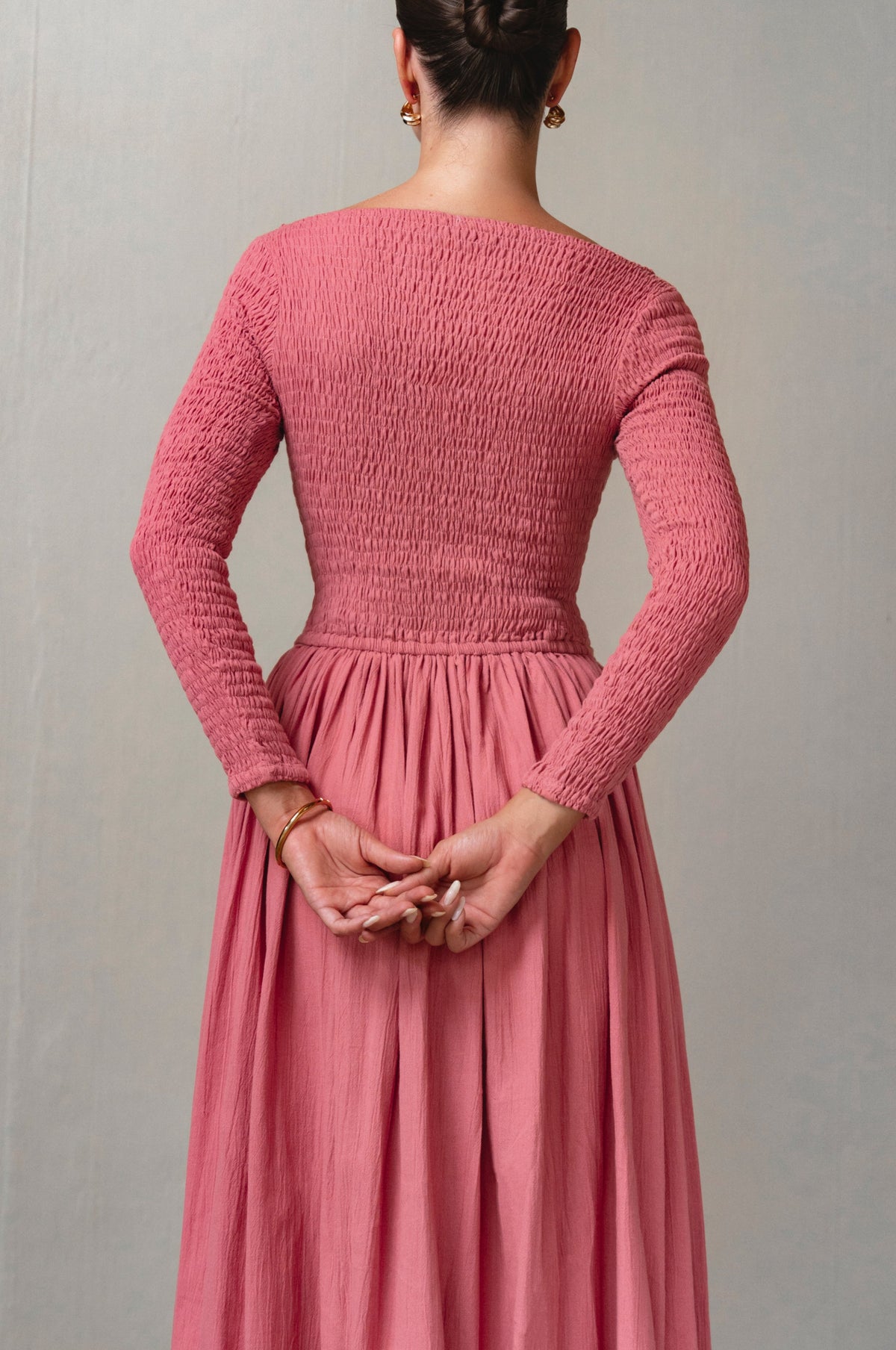 Chantilly Langarm-Smock-Kleid