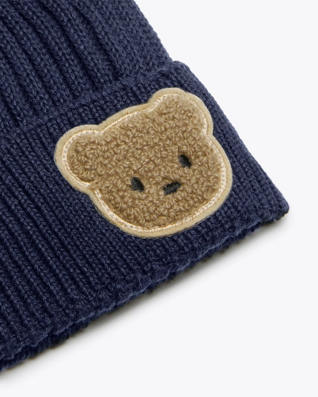 Baby Mütze Blau Strick mit Tato-Applikation | NANAN – Weich, Warm & Verspielt