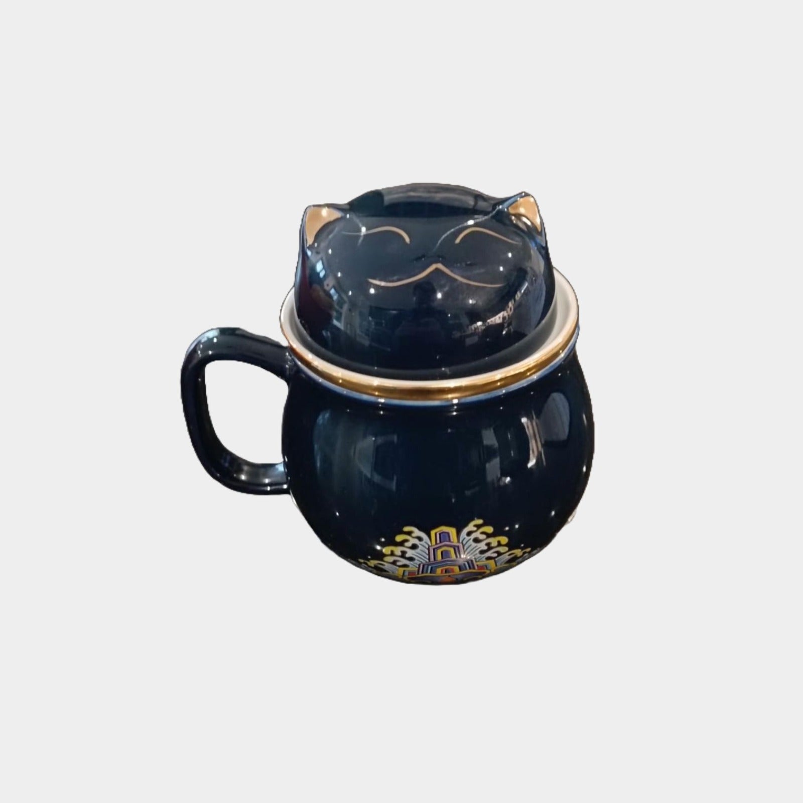 Keramiktasse mit Teesieb