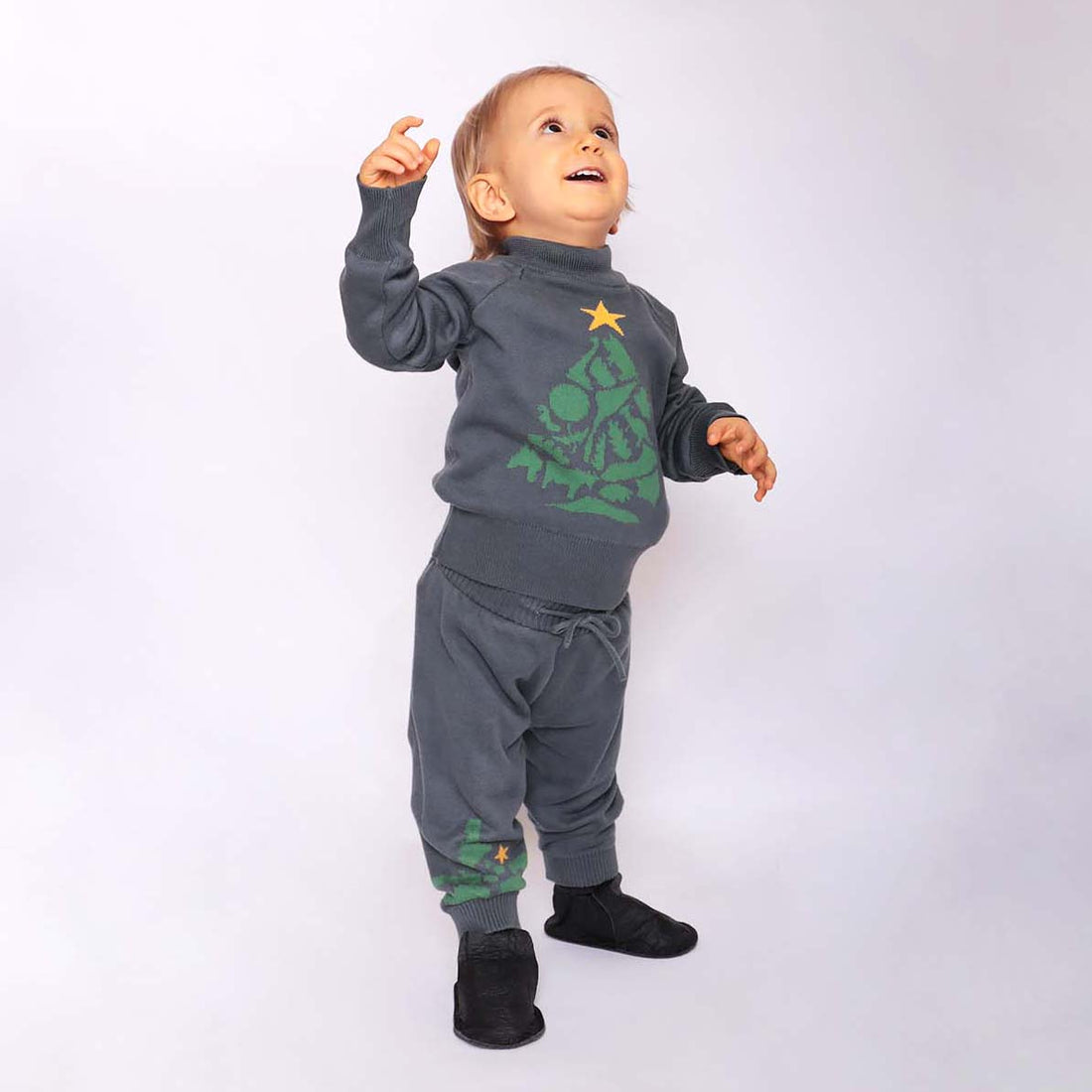 Infantium Victoria grauer Baby-Weihnachtspullover aus Bio-Baumwolle