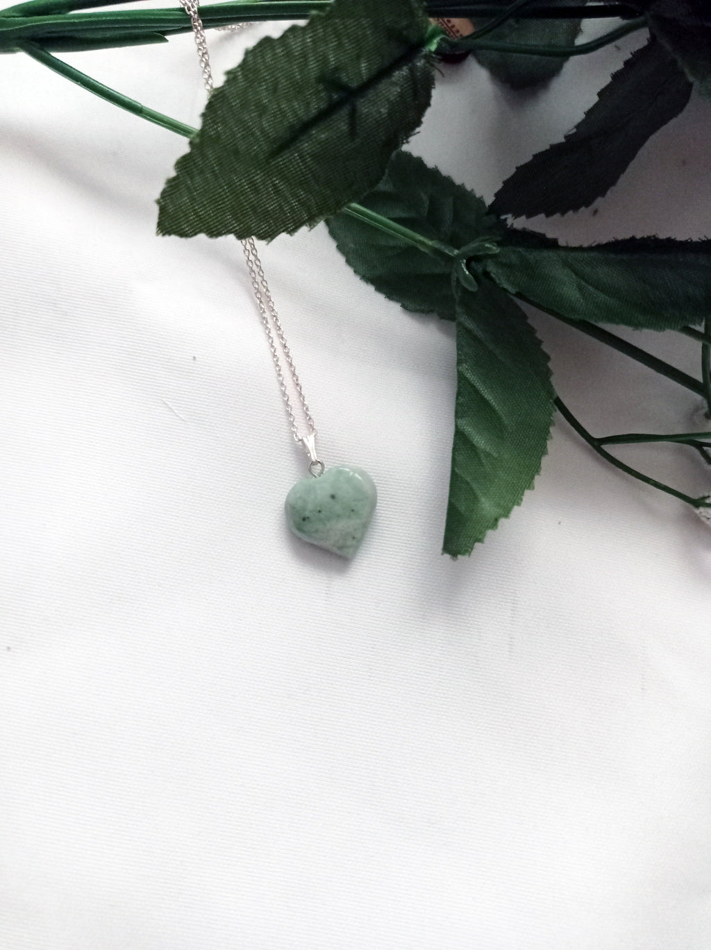 Chrysoprase Jade Herz-Halskette – 925 Sterlingsilber | nlanlaVictory FOREST Collection