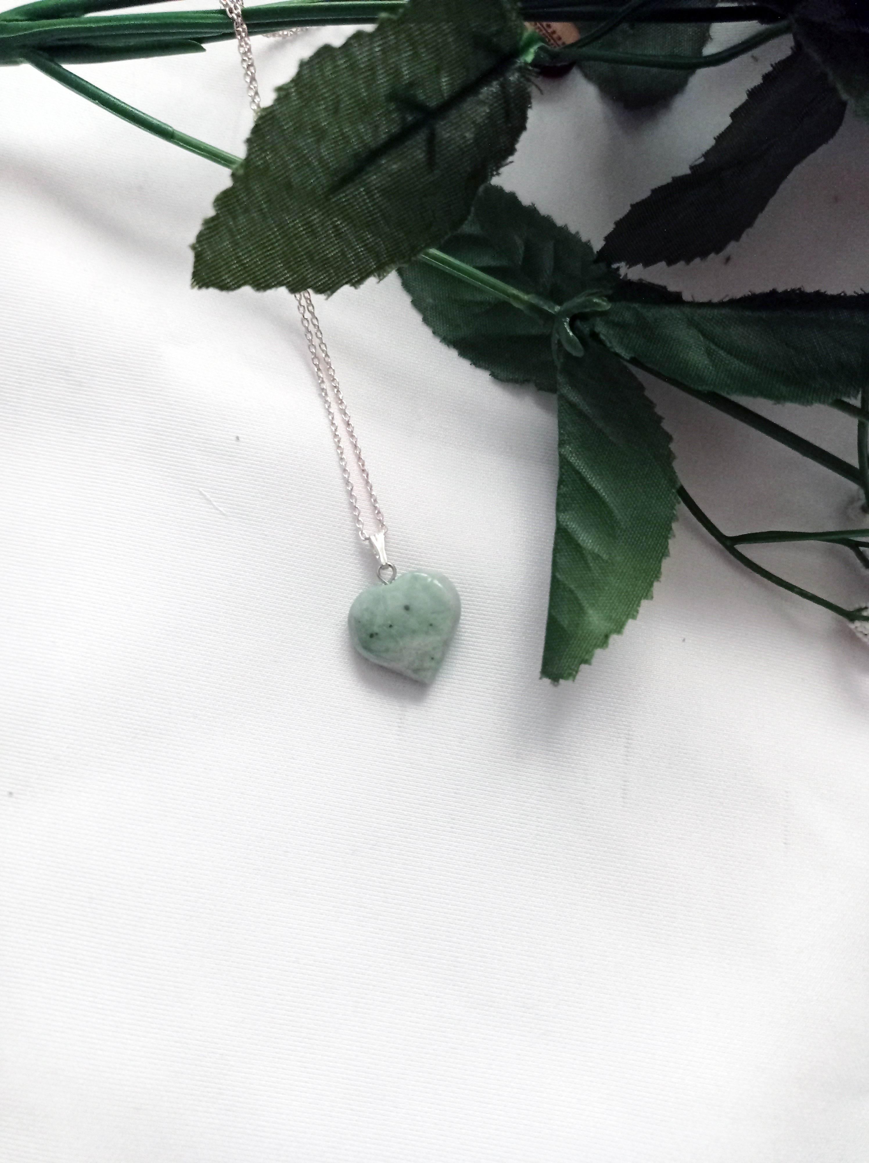 Chrysoprase Jade Herz-Halskette – 925 Sterlingsilber | nlanlaVictory FOREST Collection