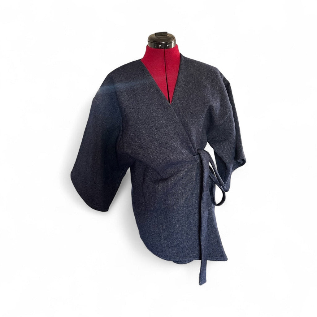 Denim Kimono-Jacke | Oversized Wickelmantel mit Gürtel | Zero-Waste | ZEROBARRACENTO