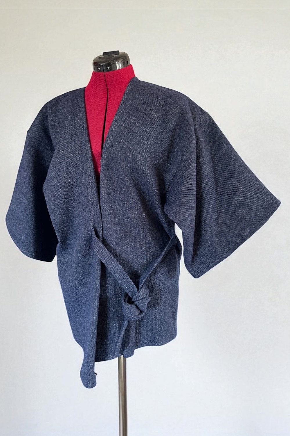 Denim Kimono-Jacke | Oversized Wickelmantel mit Gürtel | Zero-Waste | ZEROBARRACENTO