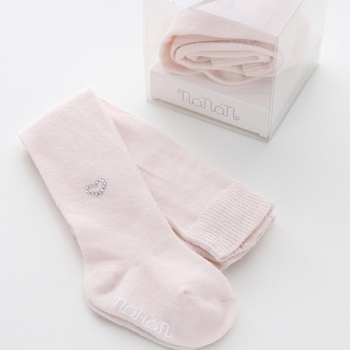 Baby Söckchen Rosa mit Strass-Herz | NANAN – Glamourös &amp; Weich