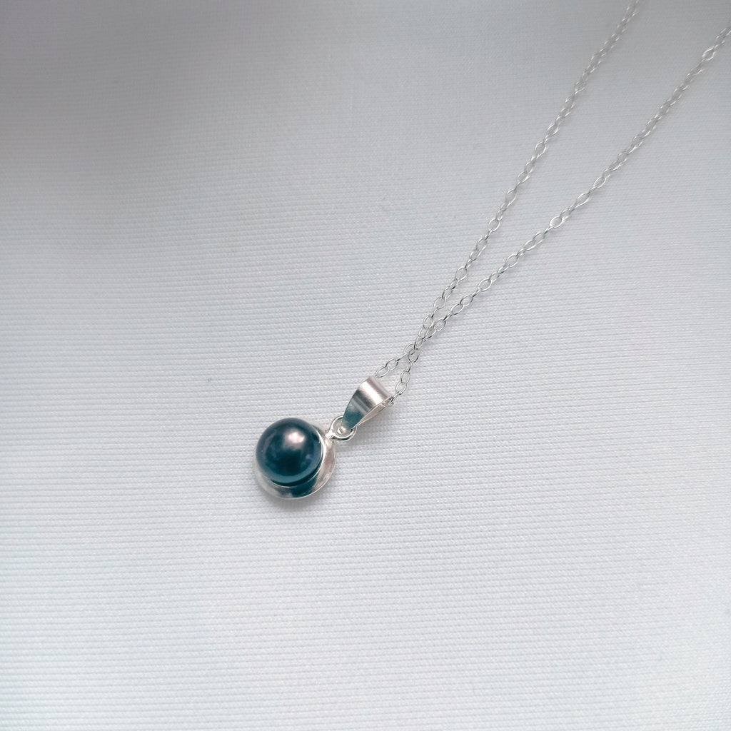 Schwarze Süßwasserperlen Halskette – 925 Sterlingsilber | nlanlaVictory BLOOM Collection