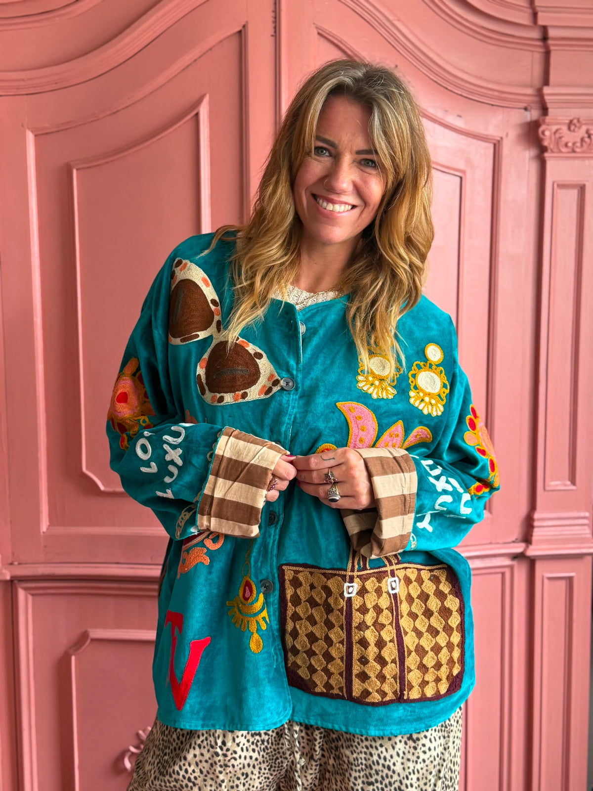 TOUT – Laute Luxusjacke aus Samt – Türkis – Oversized