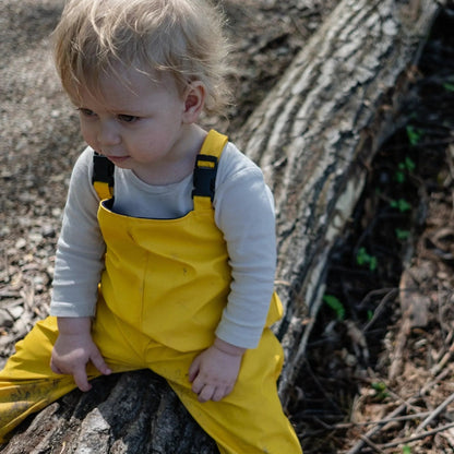 Wasserdichtes Baby- &amp; Kinderkleidungsset – Gelb | Mellow Concept Store