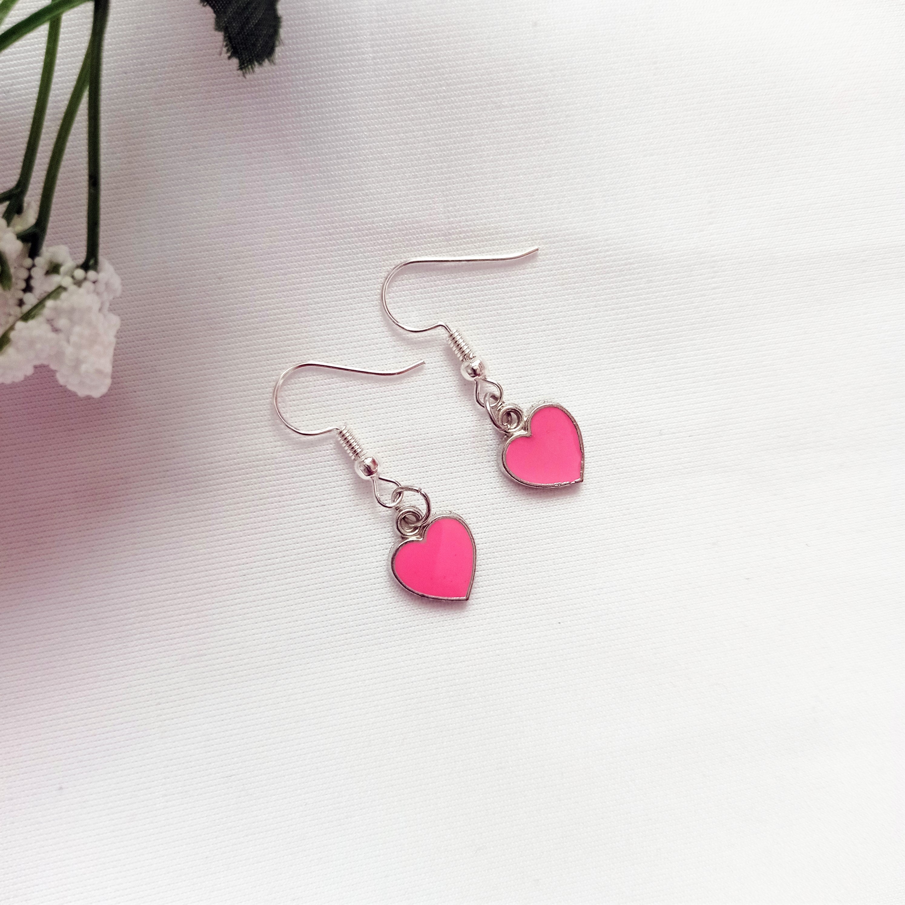 Rosarote Herz-Ohrringe – Queen of Hearts Collection | lovedbynlanla