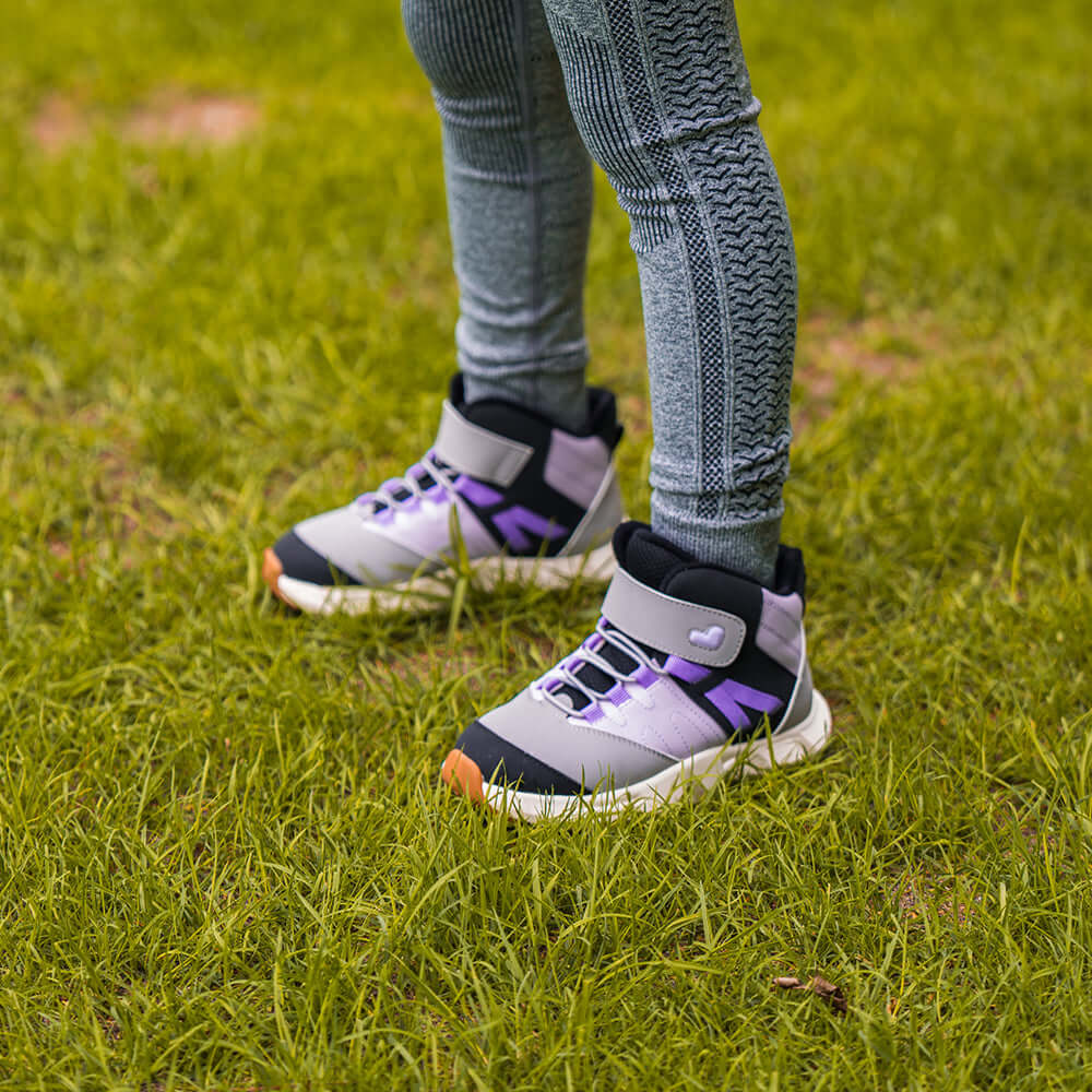 Little Blue Lamb Gefütterte Mid-Top-Winterschuhe für Kinder