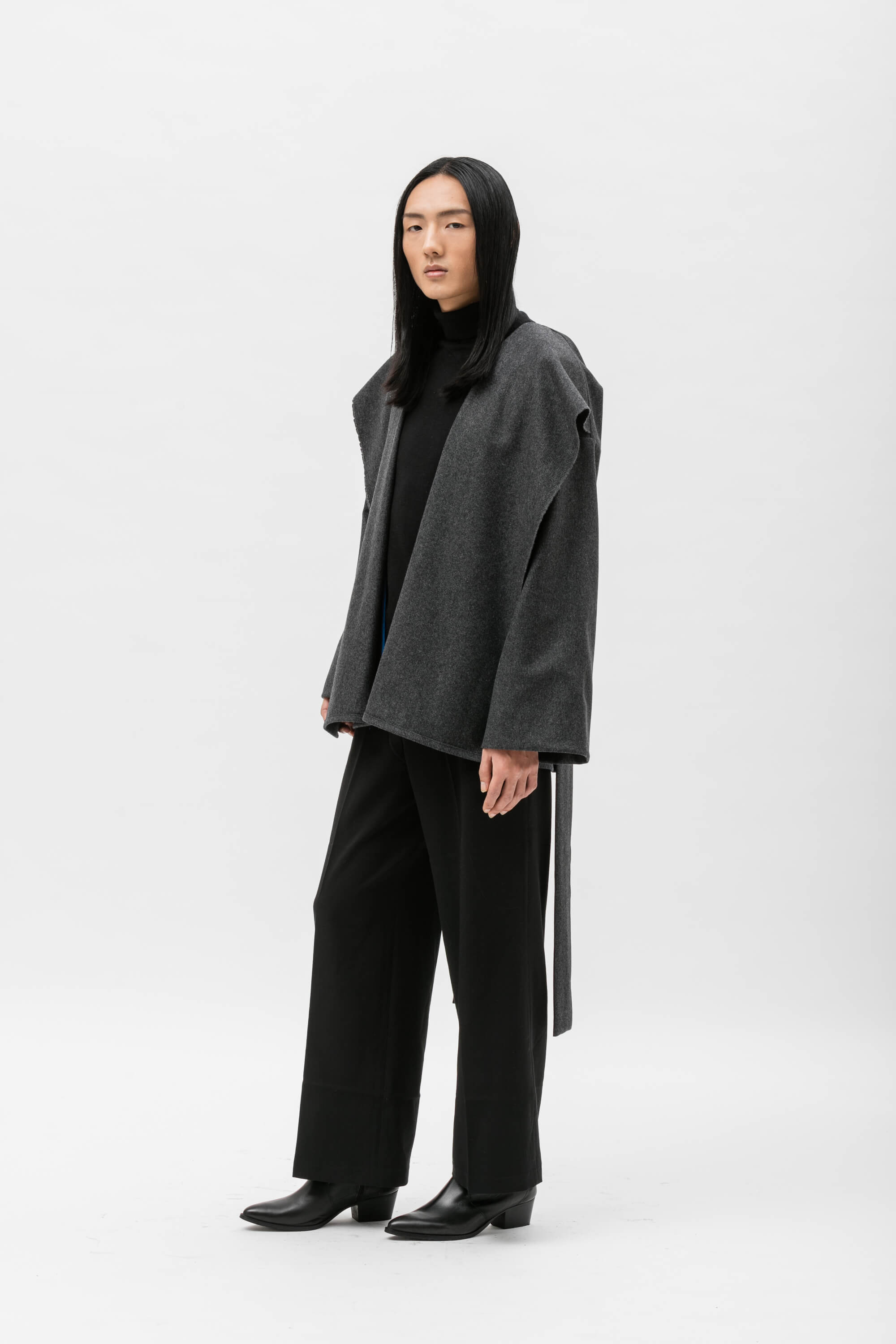 CHIARA Kurze Jacke Grau | Zero-Waste | Handgefertigt in Italien | ZEROBARRACENTO
