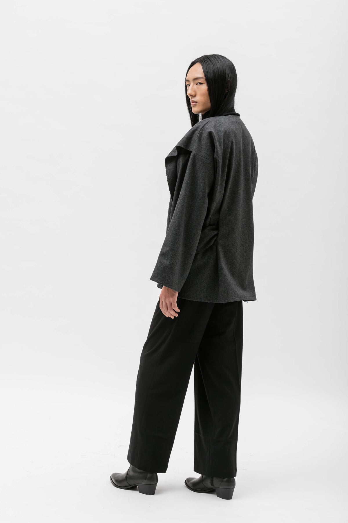 CHIARA Kurze Jacke Grau | Zero-Waste | Handgefertigt in Italien | ZEROBARRACENTO