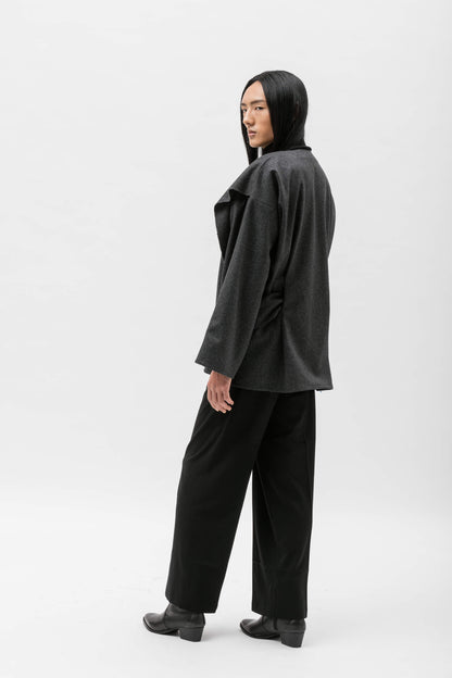 CHIARA Kurze Jacke Grau | Zero-Waste | Handgefertigt in Italien | ZEROBARRACENTO