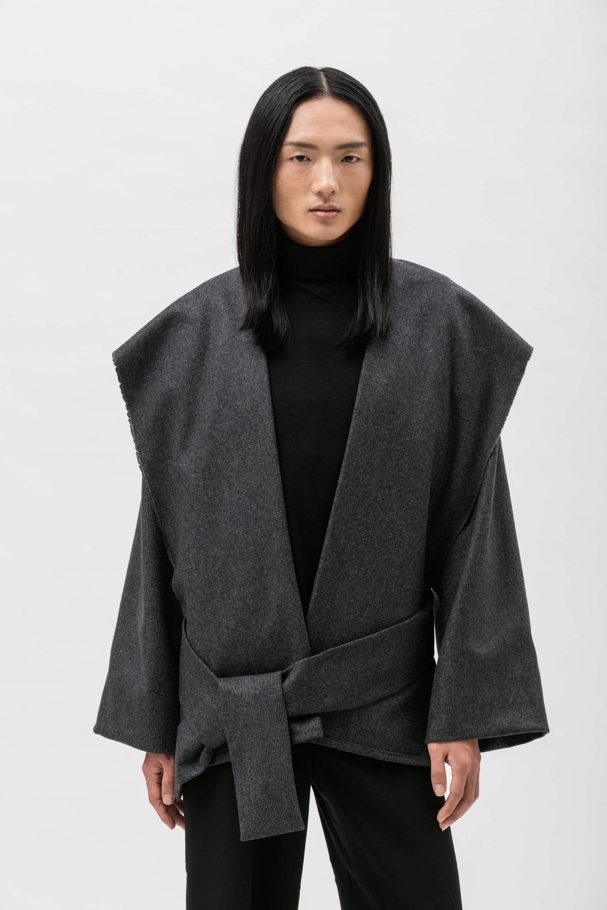 CHIARA Kurze Jacke Grau | Zero-Waste | Handgefertigt in Italien | ZEROBARRACENTO