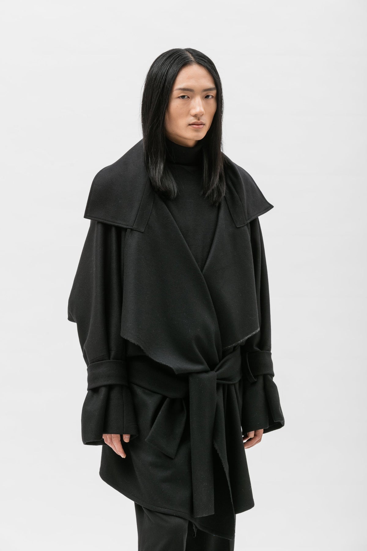ALEX Oversized Trenchcoat Schwarz | Recyceltes Material | Zero-Waste | ZEROBARRACENTO